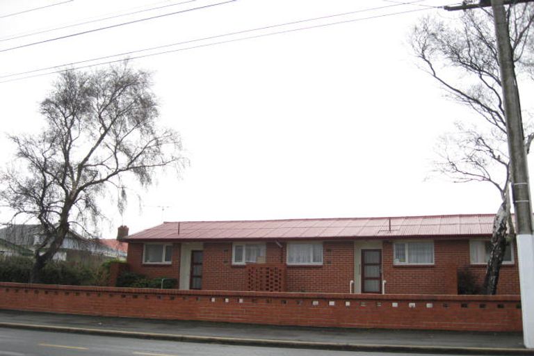 Photo of property in 154 Macandrew Road, South Dunedin, Dunedin, 9012