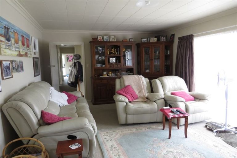 Photo of property in 50 Wilton Street, Levin, 5510