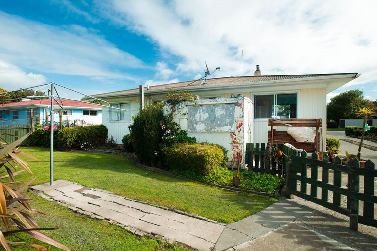 Photo of property in 14 Paraone Road, Tamarau, Gisborne, 4010