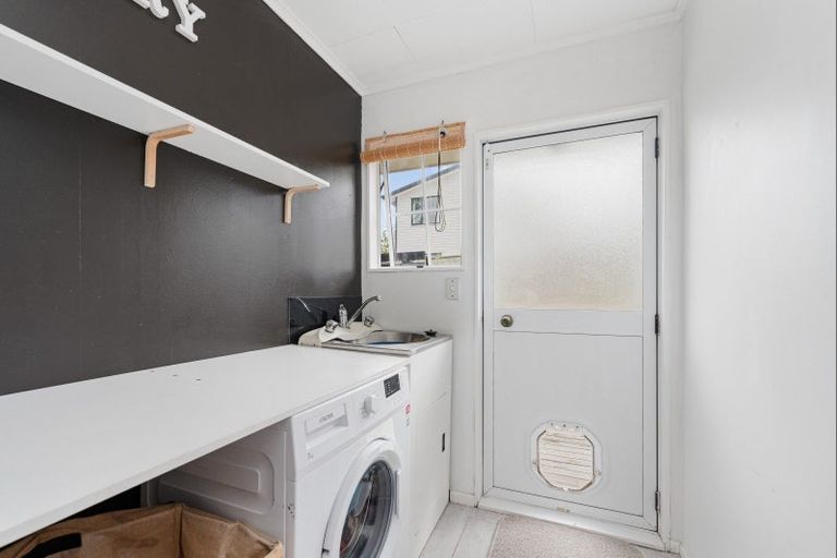 Photo of property in 37 Fraser Drive, Feilding, 4702