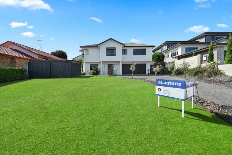 Photo of property in 7 Westview Place, Western Heights, Hamilton, 3200