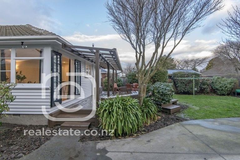Photo of property in 46 Gregan Crescent, Burnside, Christchurch, 8053