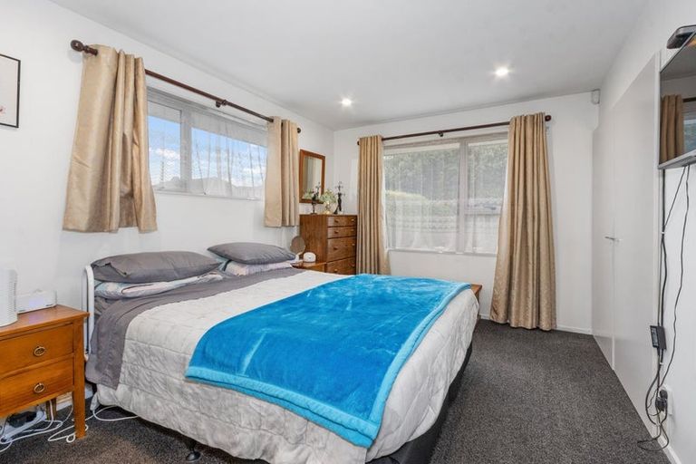 Photo of property in 292b Wainoni Road, Avondale, Christchurch, 8061