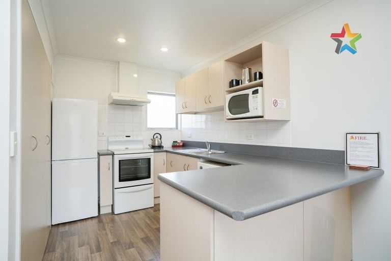 Photo of property in 8a-d Camden Street, Turnbull Thomson Park, Invercargill, 9810