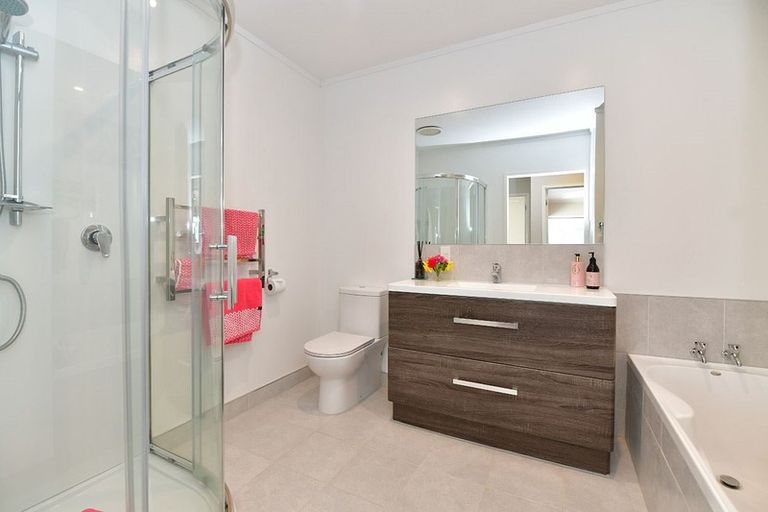 Photo of property in 177 Hibiscus Coast Highway, Red Beach, 0932