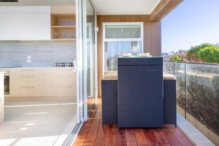 Photo of property in 1/49 Marine Parade, North New Brighton, Christchurch, 8083