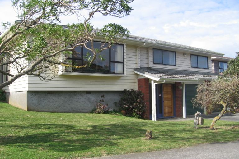 Photo of property in 72 Cortina Avenue, Johnsonville, Wellington, 6037