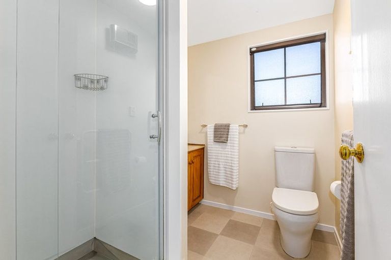 Photo of property in 31 Burbank Crescent, Churton Park, Wellington, 6037