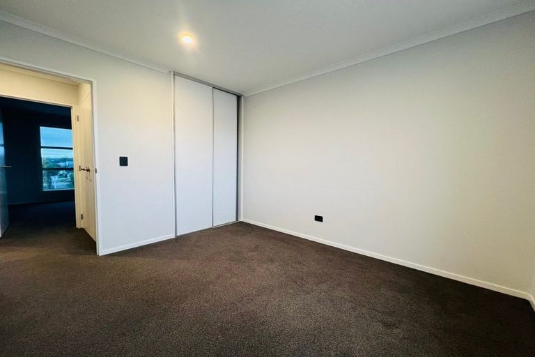 Photo of property in 3 Wairepo Street, Takanini, 2112