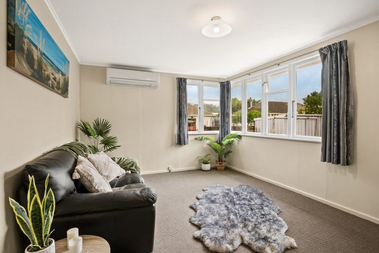 Photo of property in 1/5 Kowhai Street, Naenae, Lower Hutt, 5011