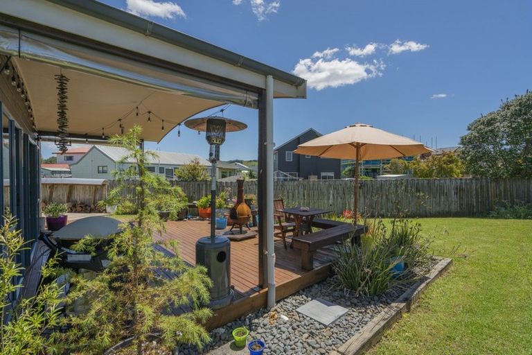 Photo of property in 187a Cook Drive, Whitianga, 3510