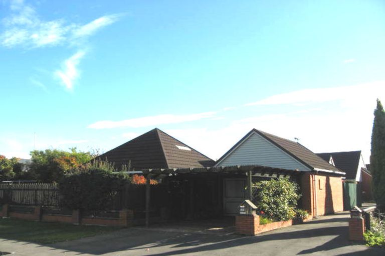 Photo of property in 29a Plynlimon Road, Fendalton, Christchurch, 8052