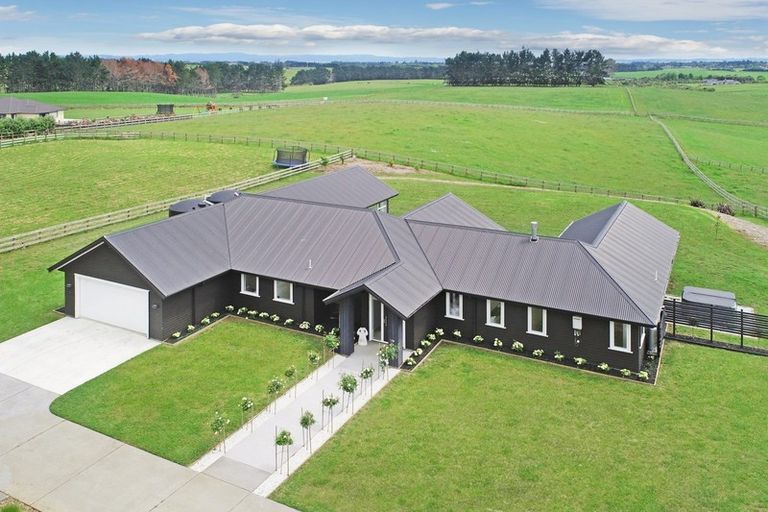 Photo of property in 22 Irwin Road, Kingseat, Pukekohe, 2679