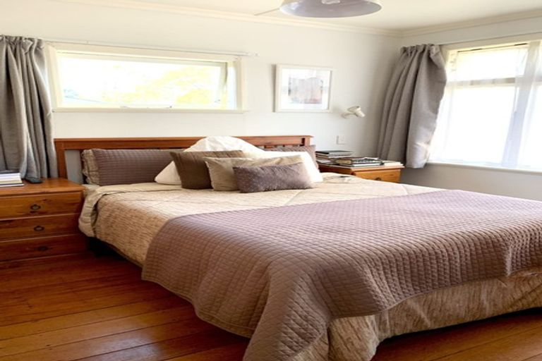 Photo of property in 21 Rata Street, Roslyn, Palmerston North, 4414