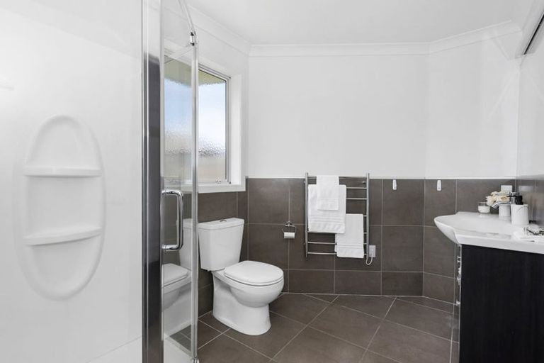 Photo of property in 42 Somerton Drive, Huntington, Hamilton, 3210