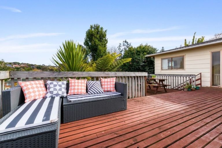 Photo of property in 17 Capricorn Place, Browns Bay, Auckland, 0630