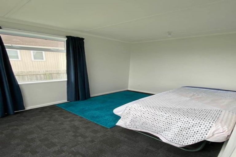 Photo of property in 3 Rudyard Crescent, Johnsonville, Wellington, 6037