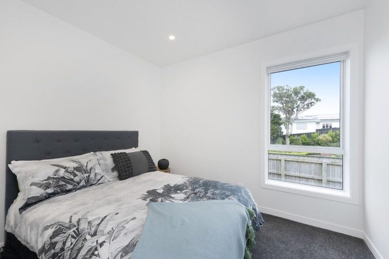 Photo of property in 2/74 Jubilee Road, Khandallah, Wellington, 6035