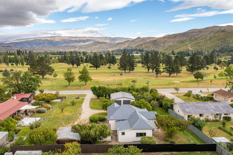 Photo of property in 122-124 Sunderland Street, Clyde, 9330