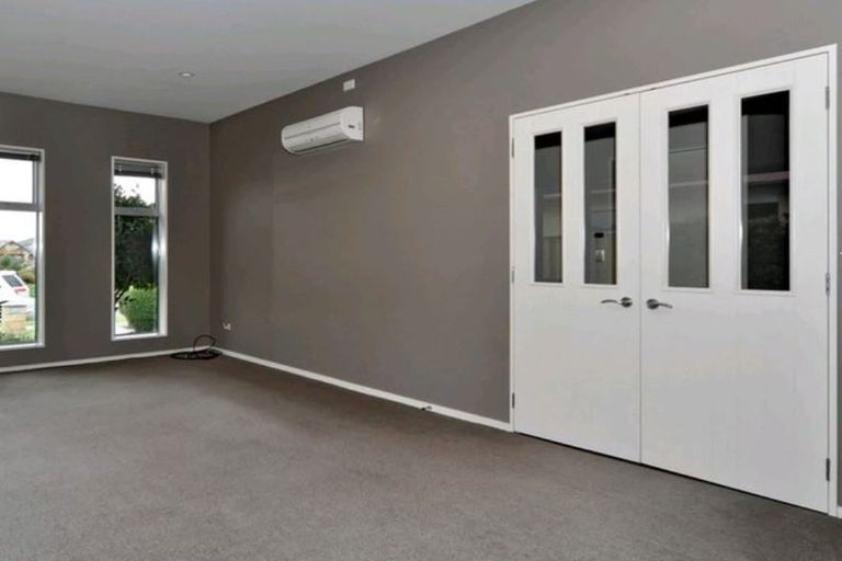Photo of property in 16 Wagner Crescent, Northwood, Christchurch, 8051