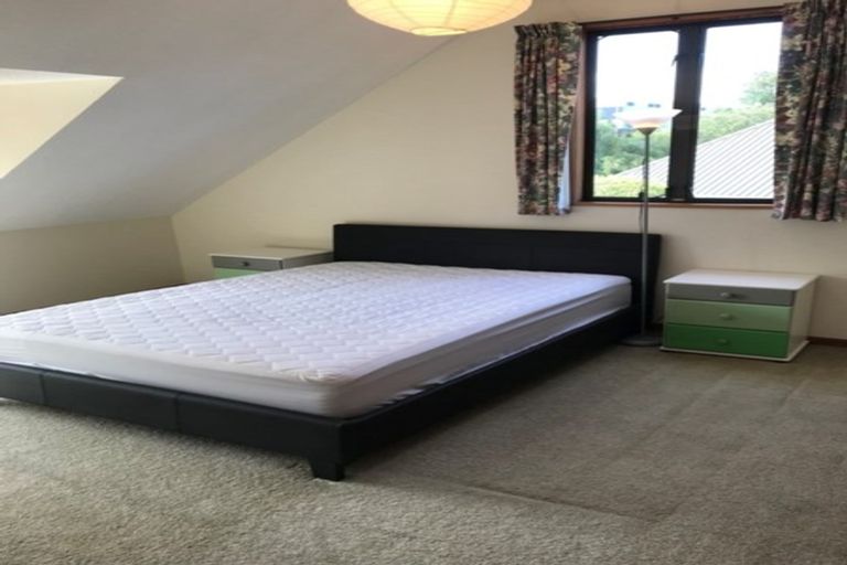 Photo of property in 32 O'connor Place, Burnside, Christchurch, 8053