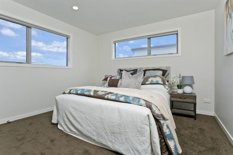 Photo of property in 23 Caldera Drive, Long Bay, Auckland, 0630