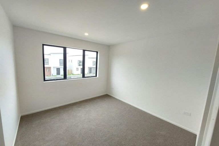 Photo of property in 16 Aumarire Lane, Favona, Auckland, 2024