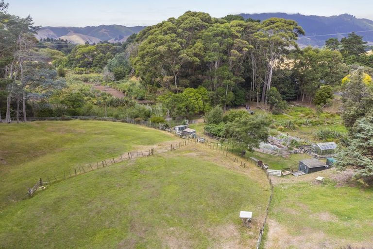 Photo of property in 168 Te Hapua Road, Te Horo, Otaki, 5581