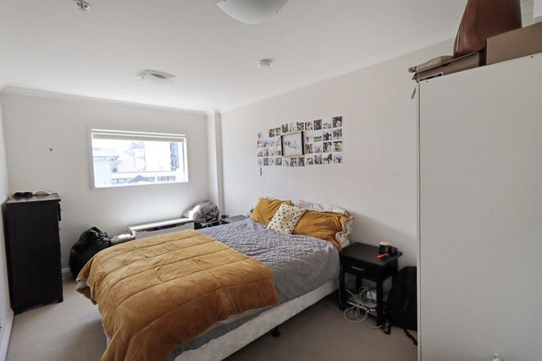 Photo of property in Monvie Apartments, 304/15 Holland Street, Te Aro, Wellington, 6011