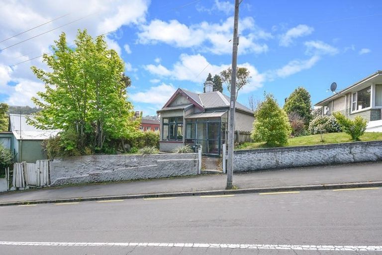 Photo of property in 81 Opoho Road, Opoho, Dunedin, 9010