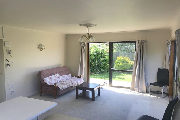 Photo of property in 1/12 Field Terrace, Upper Riccarton, Christchurch, 8041