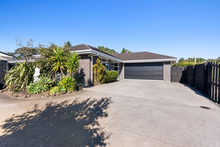 Photo of property in 35a Trigg Road, Huapai, Kumeu, 0810