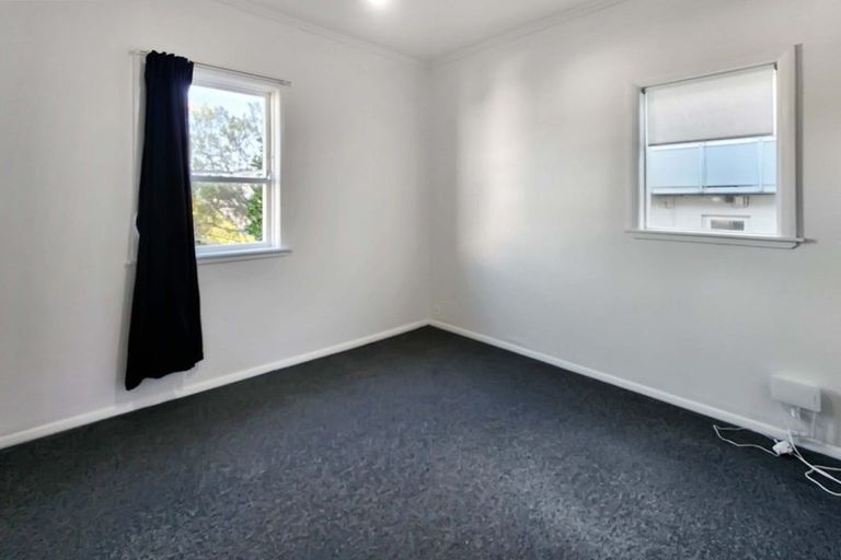 Photo of property in 14 Austin Street, Mount Victoria, Wellington, 6011