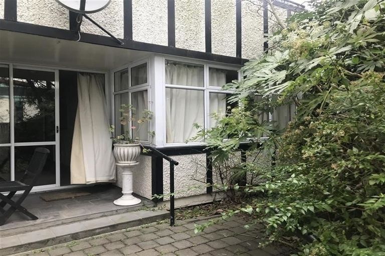 Photo of property in 2/24 Mansfield Avenue, St Albans, Christchurch, 8014