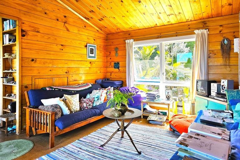 Photo of property in 24 Koutu Beach Road, Opononi, Kaikohe, 0473