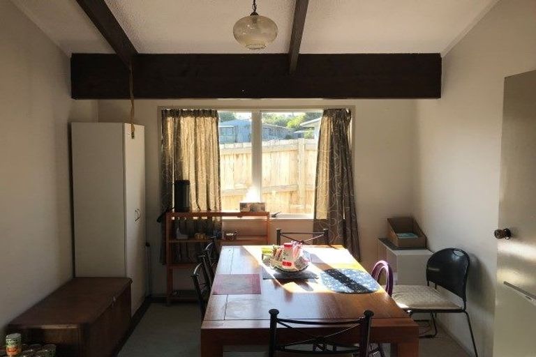 Photo of property in 143 Victory Street, Welcome Bay, Tauranga, 3112