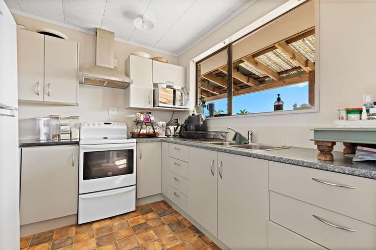 Photo of property in 57 Main Street, Edgecumbe, 3120