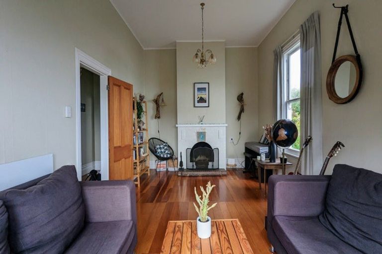 Photo of property in 38 Grafton Road, Roseneath, Wellington, 6011