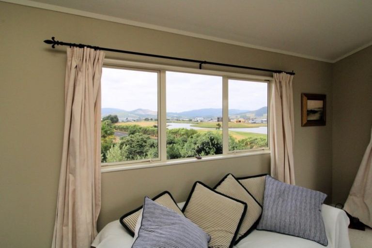 Photo of property in 618 Matarangi Drive, Matarangi, Whitianga, 3592