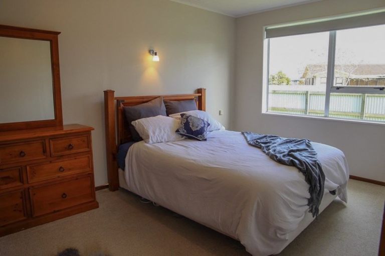 Photo of property in 5 Waterford Drive, Winton, 9720