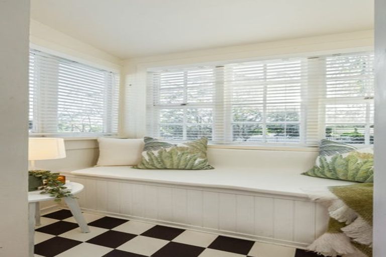 Photo of property in 16 Waitoki Road, Waitoki, Kaukapakapa, 0871