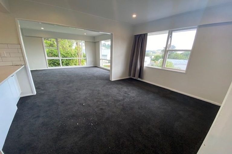 Photo of property in 26 Middleton Road, Johnsonville, Wellington, 6037
