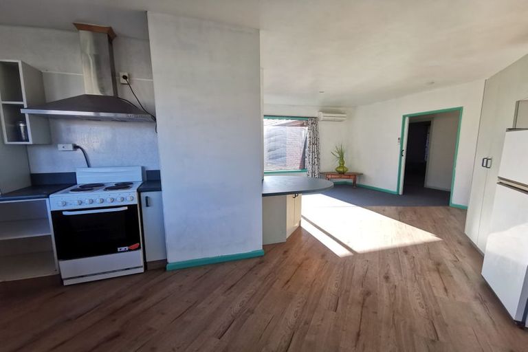 Photo of property in 64 Acacia Avenue, Upper Riccarton, Christchurch, 8041