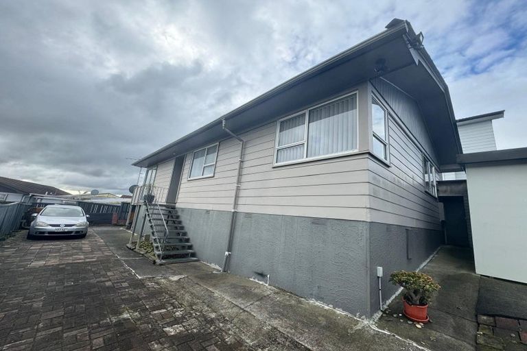 Photo of property in 1/10 Espada Place, Clover Park, Auckland, 2019