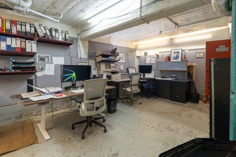 Photo of property in 10 Oxford Terrace, Mount Cook, Wellington, 6021