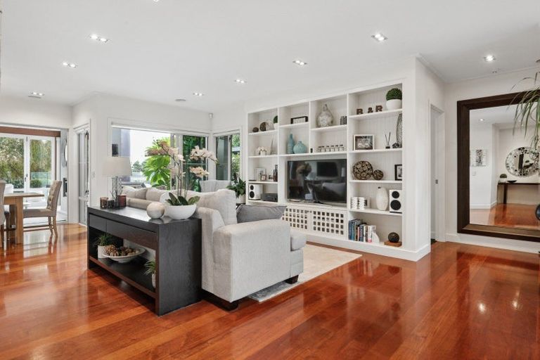 Photo of property in 9 Riviera Court, Papamoa Beach, Papamoa, 3118