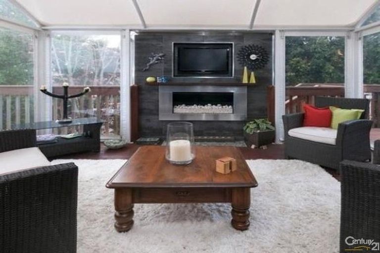 Photo of property in 58 Jandell Crescent, Bucklands Beach, Auckland, 2014