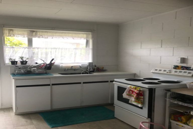 Photo of property in 3/109 Sycamore Drive, Sunnynook, Auckland, 0620