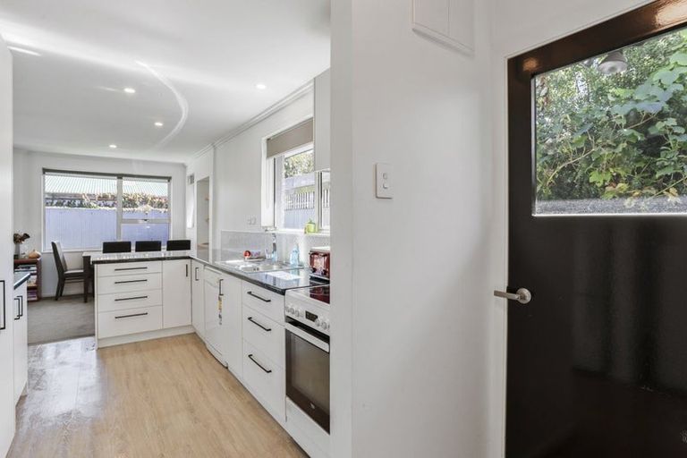 Photo of property in 4 Coates Place, Rangiora, 7400