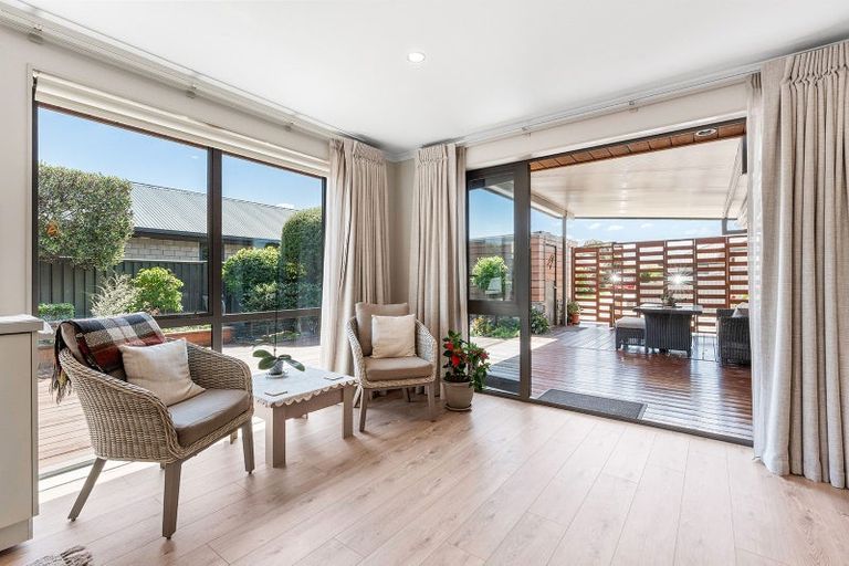 Photo of property in 9 Copperfield Close, Mosgiel, 9024